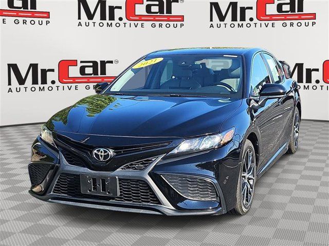 2021 Toyota Camry SE