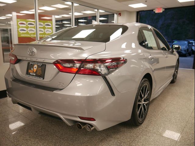 2021 Toyota Camry SE