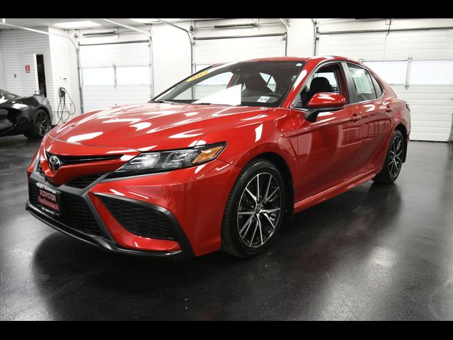 2021 Toyota Camry SE