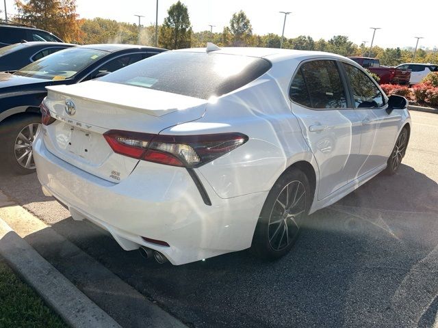 2021 Toyota Camry SE