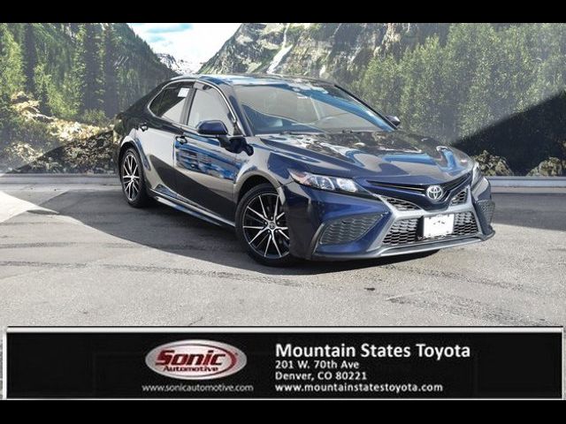 2021 Toyota Camry SE