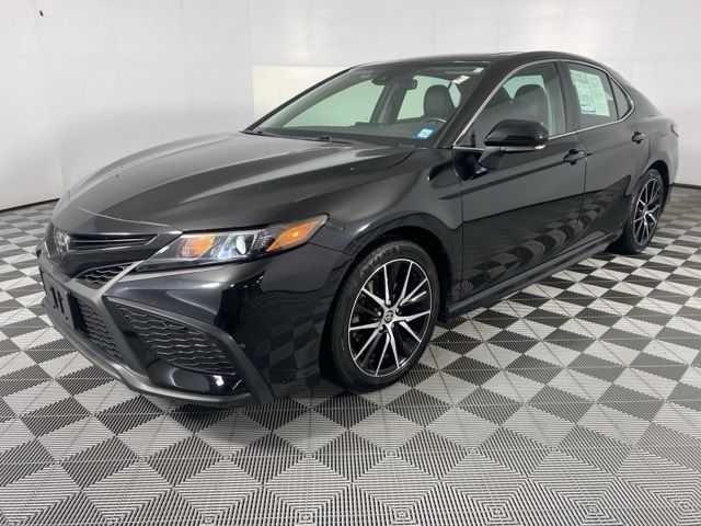 2021 Toyota Camry 