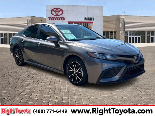 2021 Toyota Camry SE