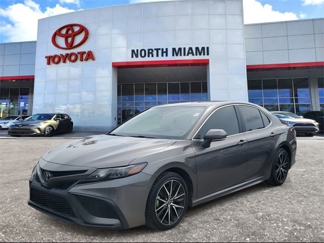 2021 Toyota Camry SE