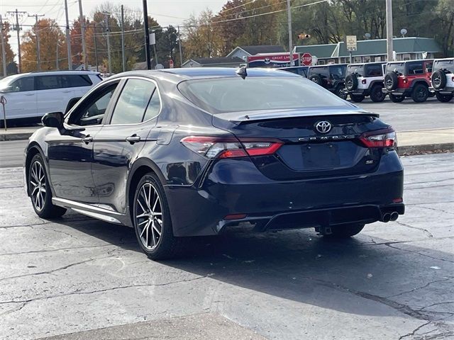 2021 Toyota Camry SE