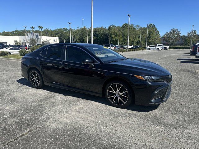 2021 Toyota Camry SE