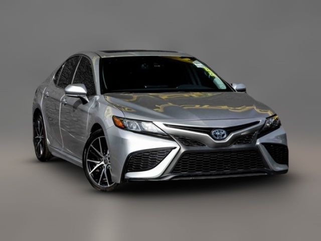 2021 Toyota Camry Hybrid SE