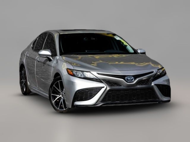 2021 Toyota Camry Hybrid SE