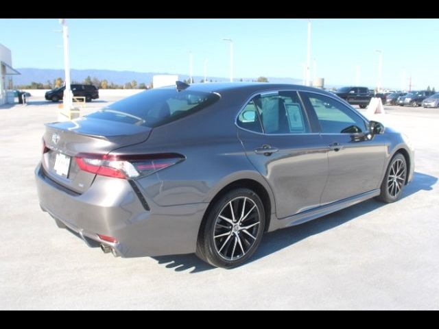 2021 Toyota Camry SE