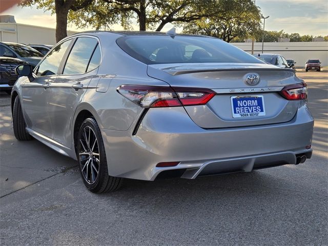 2021 Toyota Camry SE