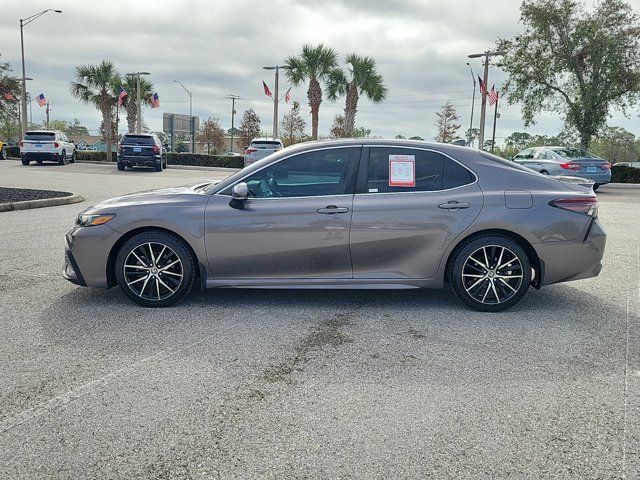 2021 Toyota Camry SE