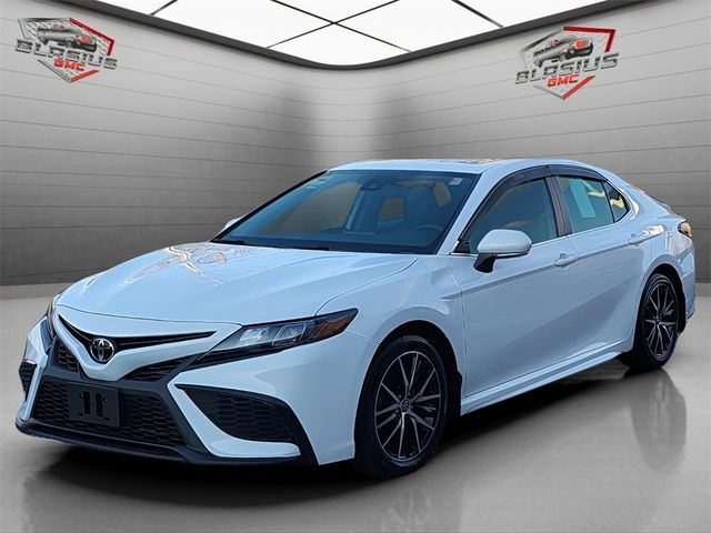 2021 Toyota Camry SE Nightshade