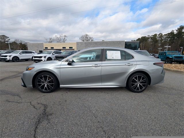 2021 Toyota Camry SE