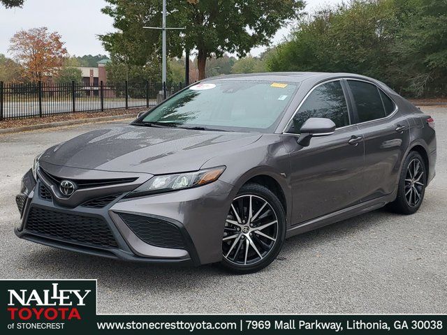 2021 Toyota Camry SE