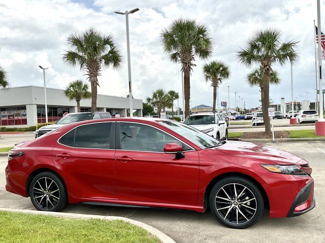 2021 Toyota Camry SE