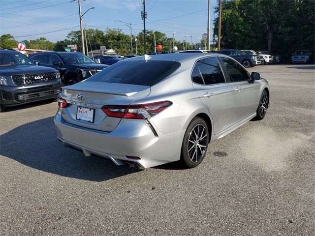 2021 Toyota Camry SE