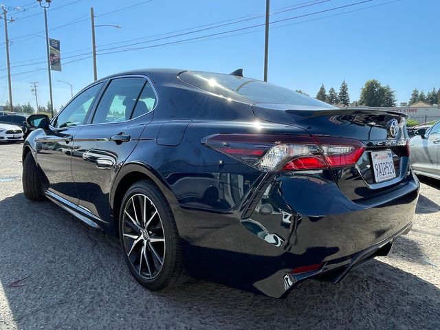 2021 Toyota Camry SE