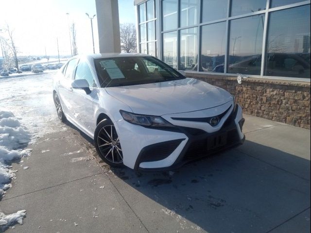 2021 Toyota Camry SE