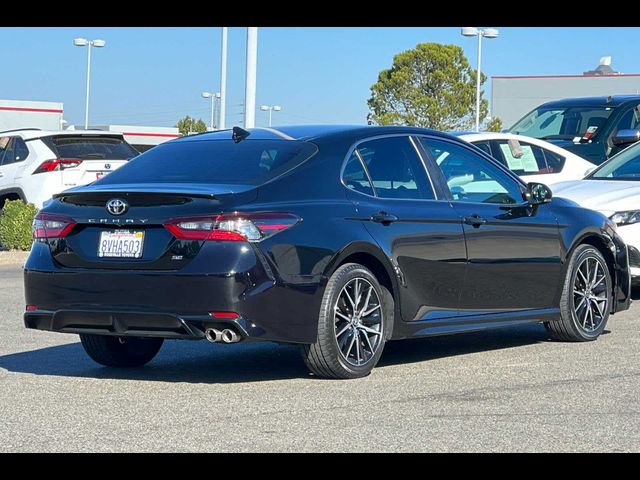 2021 Toyota Camry SE