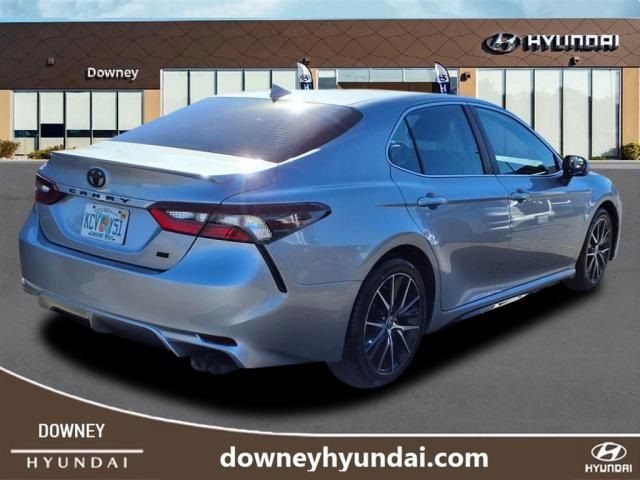 2021 Toyota Camry SE