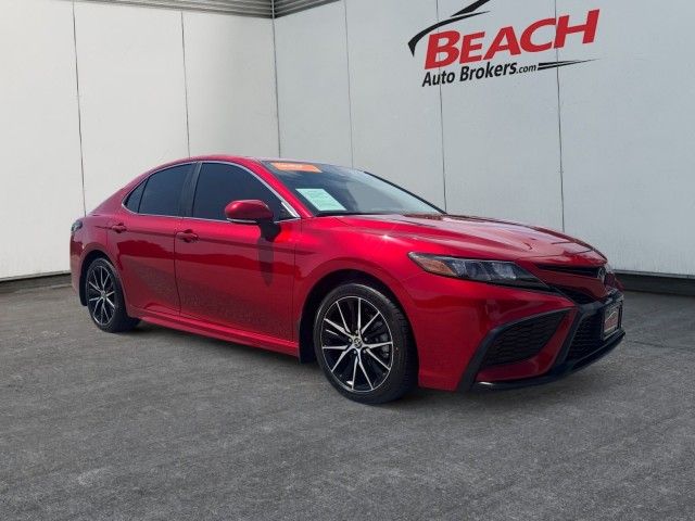 2021 Toyota Camry SE