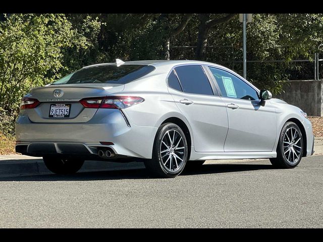 2021 Toyota Camry SE