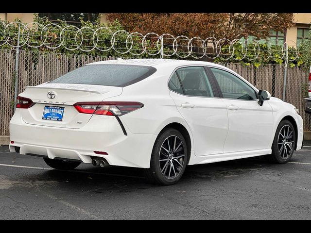 2021 Toyota Camry SE