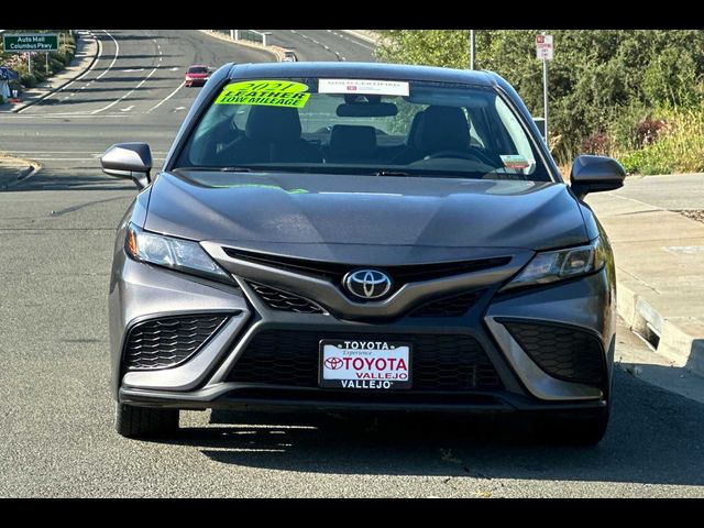 2021 Toyota Camry SE