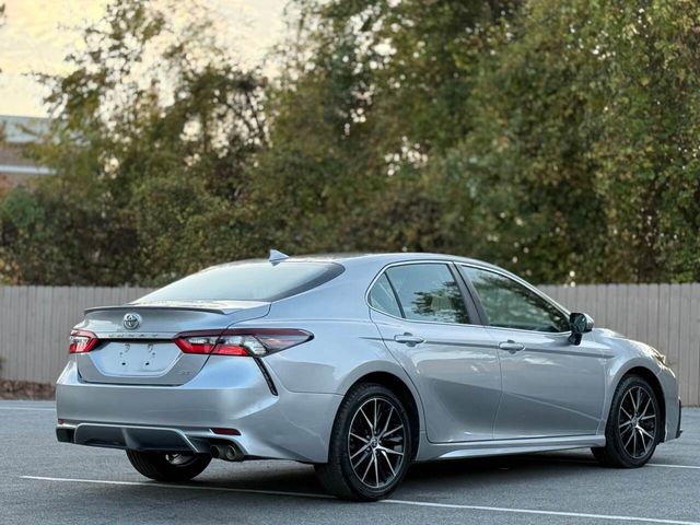 2021 Toyota Camry 