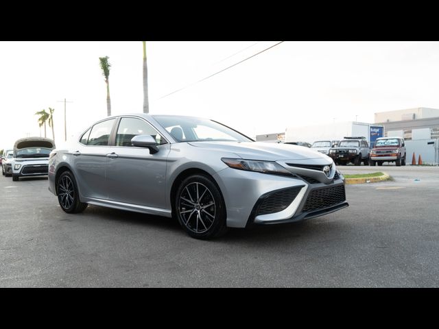 2021 Toyota Camry 