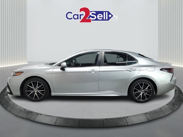 2021 Toyota Camry 