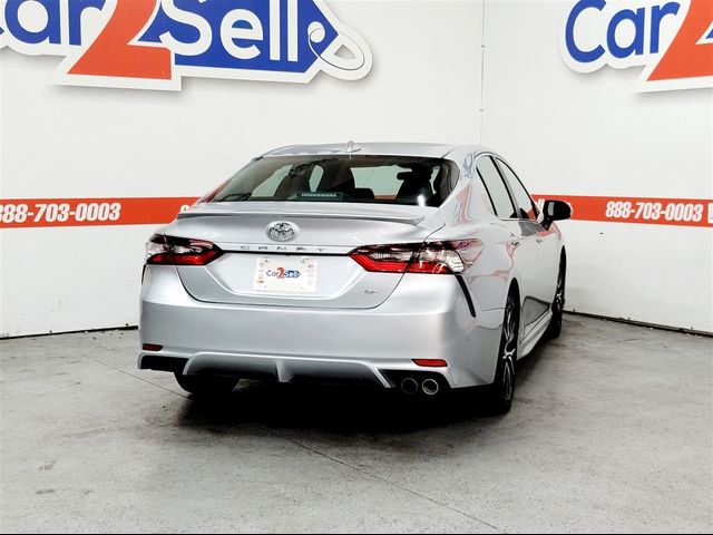 2021 Toyota Camry SE