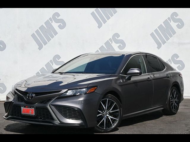 2021 Toyota Camry SE