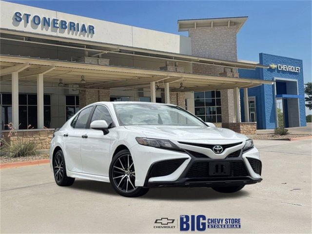 2021 Toyota Camry SE Nightshade