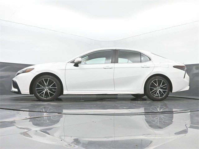 2021 Toyota Camry SE Nightshade