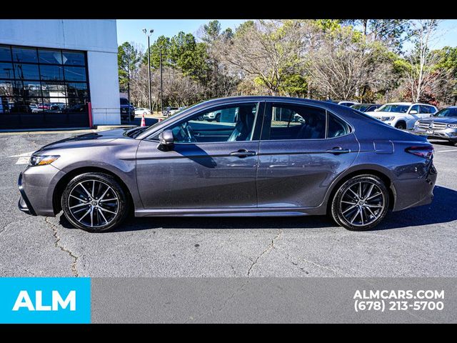 2021 Toyota Camry SE Nightshade