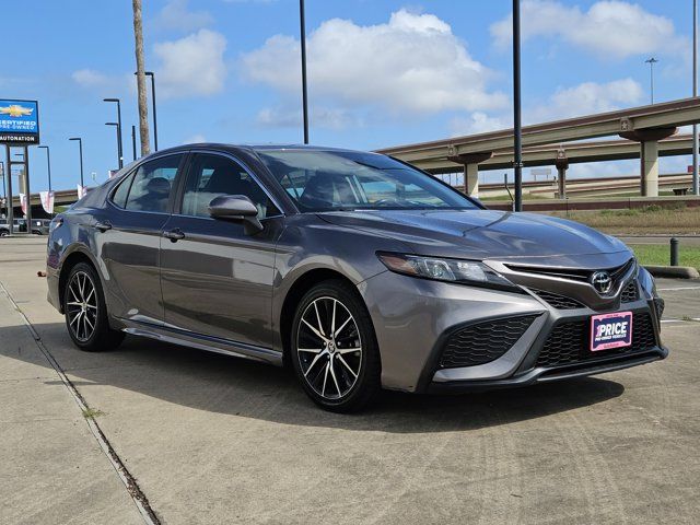 2021 Toyota Camry SE