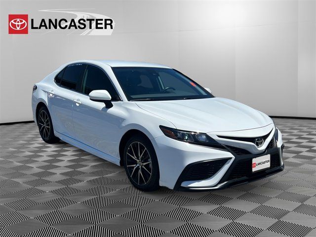 2021 Toyota Camry SE Nightshade