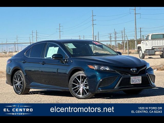 2021 Toyota Camry SE Nightshade