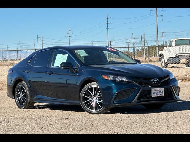 2021 Toyota Camry SE Nightshade