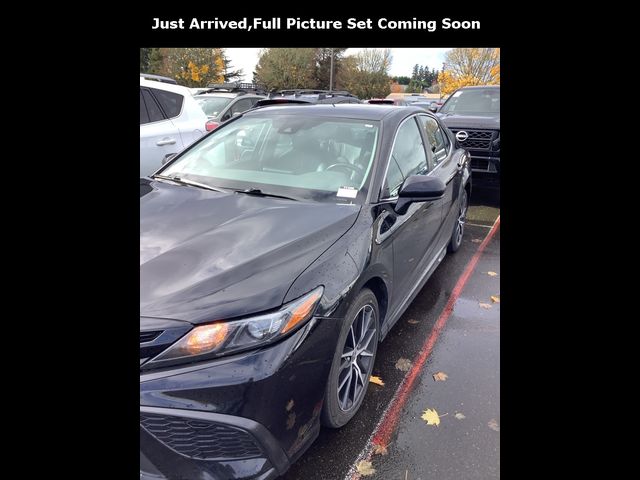 2021 Toyota Camry SE Nightshade