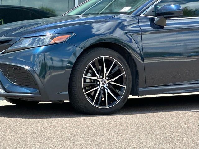 2021 Toyota Camry SE Nightshade