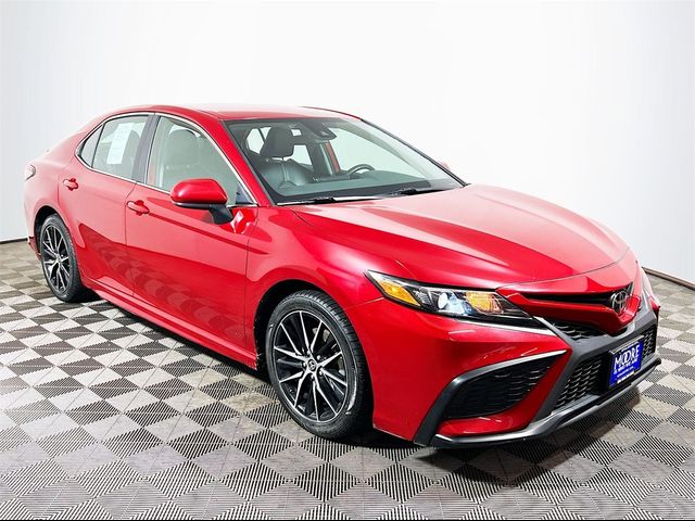 2021 Toyota Camry SE Nightshade