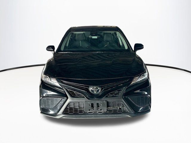 2021 Toyota Camry SE Nightshade