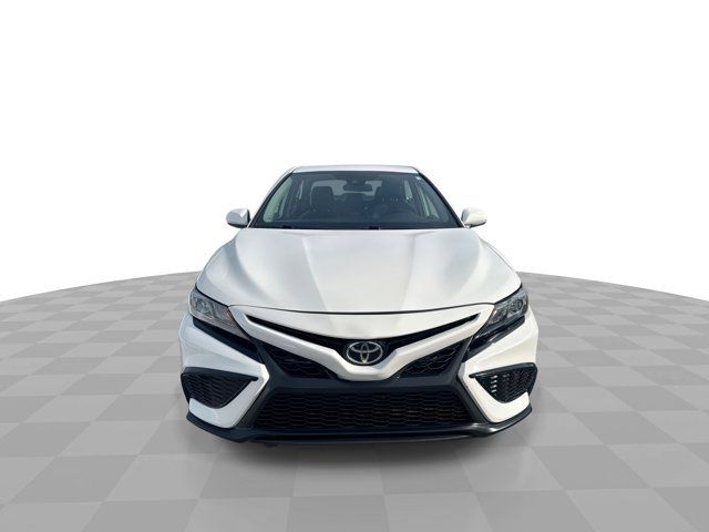 2021 Toyota Camry SE Nightshade
