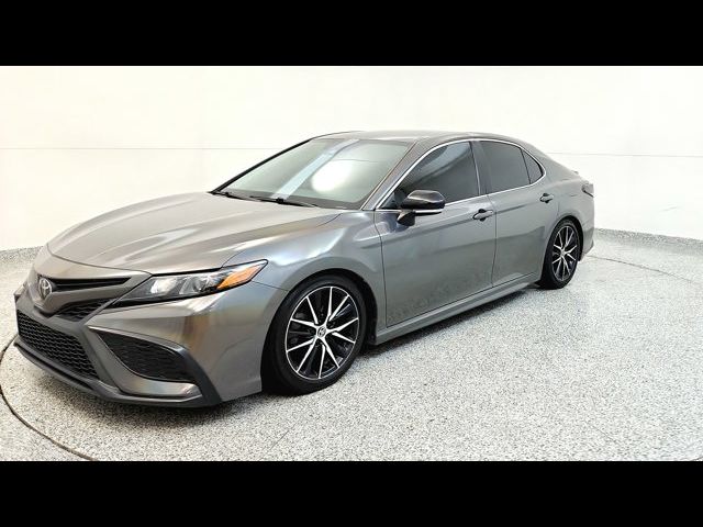 2021 Toyota Camry SE Nightshade