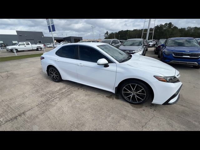 2021 Toyota Camry SE Nightshade