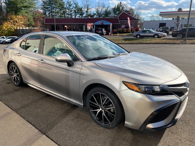 2021 Toyota Camry SE Nightshade