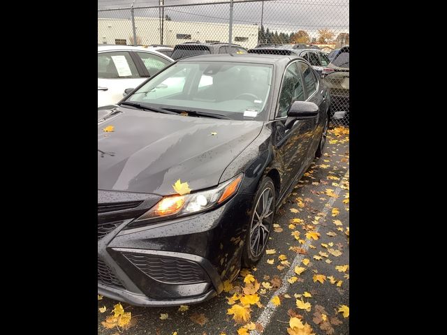 2021 Toyota Camry SE Nightshade