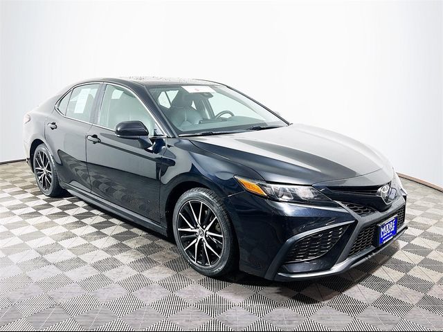 2021 Toyota Camry SE Nightshade